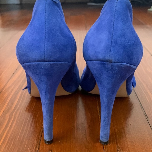 Blue suede pumps - Picture 9 of 9